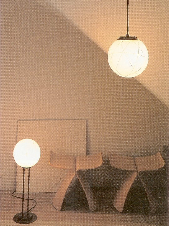 適切な照明計画で優しく照らされた空間