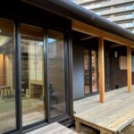大阪府高石市「緑と格子に囲まれた板倉造りの家」外観02