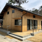 服部緑地 日本民家集落博物館 板倉造りの事務所棟　外観01