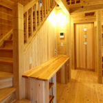 和歌山市内原　N邸　『大屋根の家』　階段部分