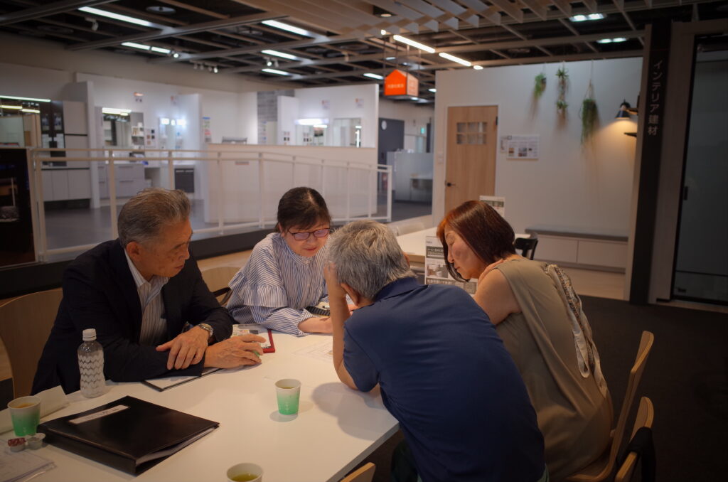 リクシルショールーム南港にてプランニング打合せ