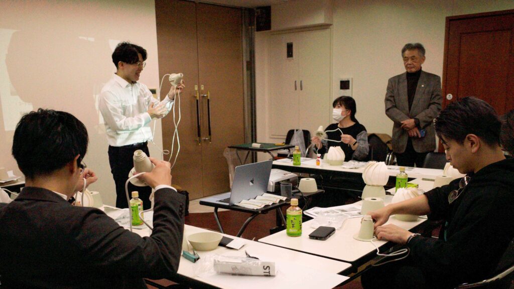 折り紙和紙ランプの土台の組み立て方の説明