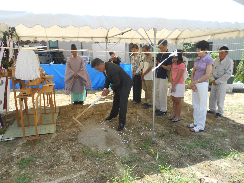 地鎮祭の様子