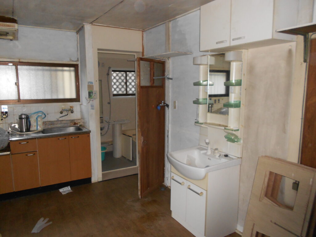 改修前のダイニングキッチンの様子