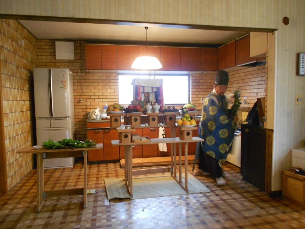 耐震リフォームの着工式の様子