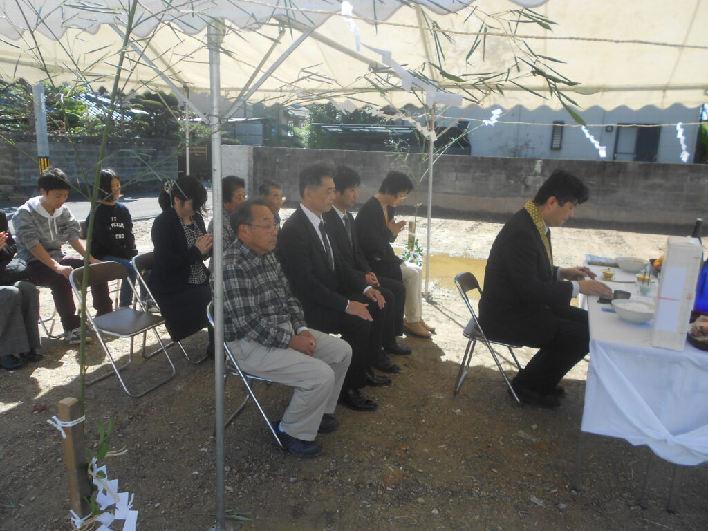 板倉造りの家の地鎮祭の様子